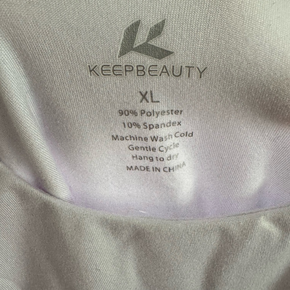 Classic White High Neck Tank Top - Picture 3 of 3